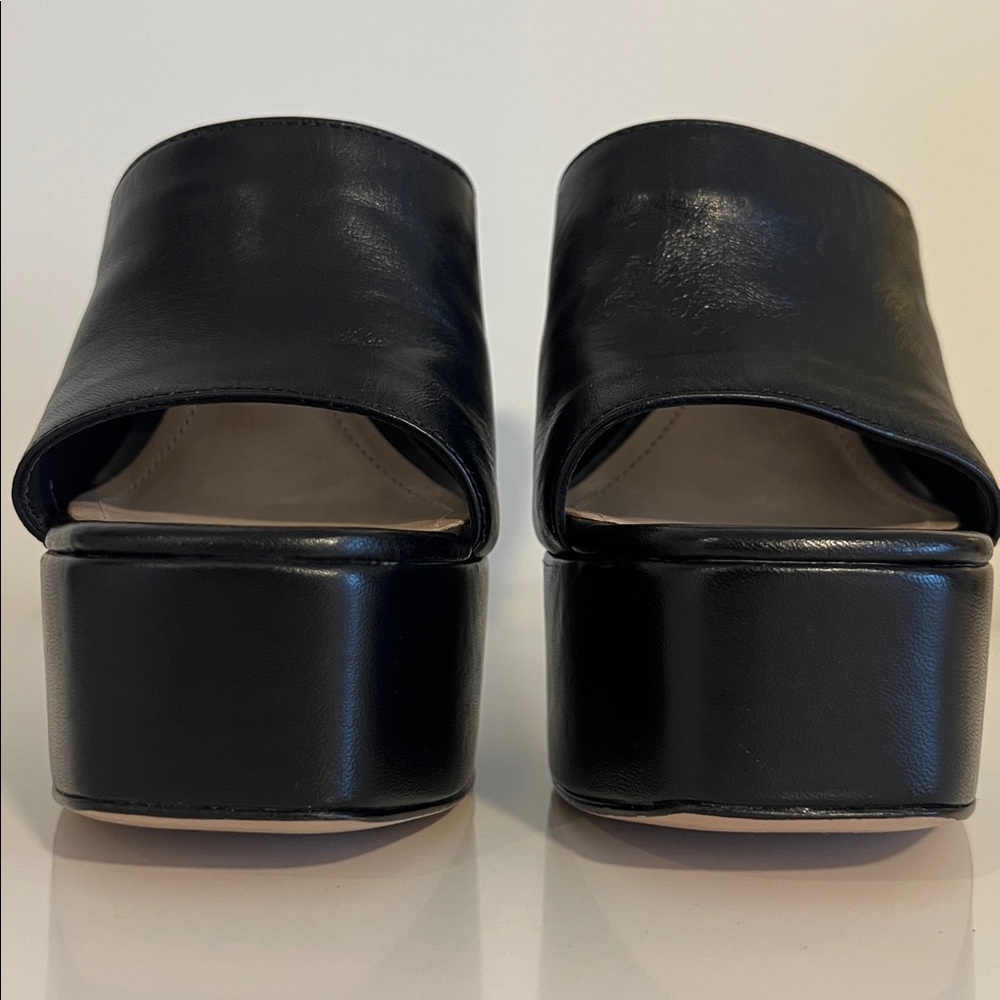 SCHUTZ Haila Casual Leather Sandal - Picture 4 of 6